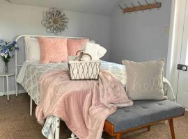The Heritage Suite at The Historic Kanab Inn, country house in Kanab