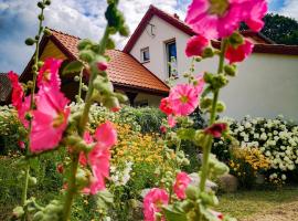 Linowo 10 Country House, hotel cu parcare din Linowo