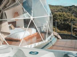 Ananta Forest - Glamping Dome - Hot Tub - Sunset & Gulf View, hotel en Monteverde