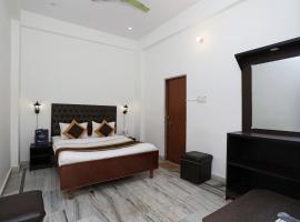 Collection O Sandhya Hotel, hotel en Rāmnagar