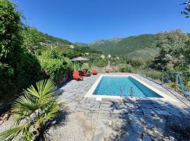 Casa Oreggi Comfortable holiday residence, hotel en Tavole
