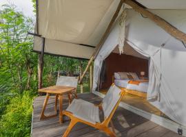 Camani Glamping