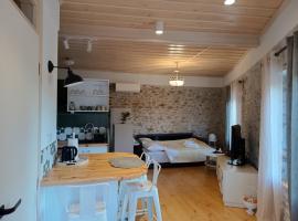 Casa Lehovo, self catering accommodation in Lechovo