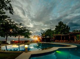 Club Serena Resort, hotel with pools in Moalboal