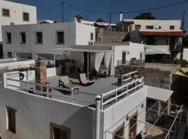 Manos House in Chora