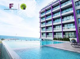 ๋ผ์ฉ์ ์์นํ ํธํ
Fortune Saeng Chan Beach Hotel Rayong - SHA Plus