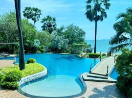 Palm Wongamat Beach, hotelli Pohjois-Pattayalla
