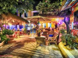 Tiki garden, luksushotelli kohteessa Kampot