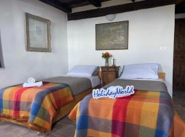 Retreat With A View by Holiday World, hotel di Baiardo