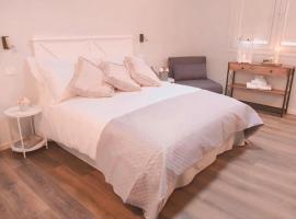 CASA AUTUNNO, hotel v destinaci Monzambano