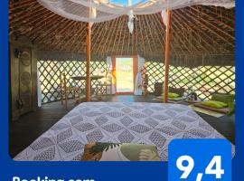 Yurta Bora Bora, kuća za odmor ili apartman u gradu 'L'Ametlla de Mar'