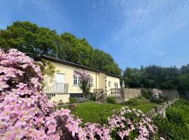 Oak Tree Cottage: Lydney şehrinde bir tatil evi