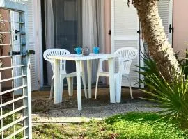 Palme 1C - Marcelli, monolocale con giardino, Residence Le Palme