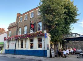 The Red Cow - Guest House, hotel with parking in Richmond upon Thames