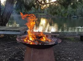 The Burrow at Wombat Bend