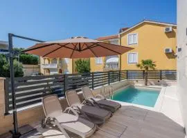 Awesome Apartment In Malinska With Wifi