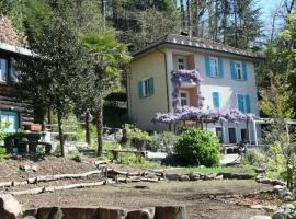 La Pineta, cottage in Locarno
