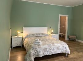 RoMa Apartment & Room, hótel í Canosa di Puglia