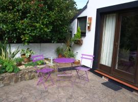 Carni Lodge Fishguard, hotel in Goodwick