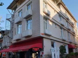 White Palace Büyükada, ξενοδοχείο σε Adalar