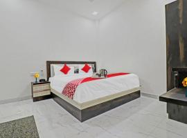 hotel chahat palace, hotel perto de Agra Airport - AGR, Agra