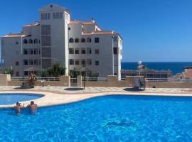 Bungalow Arenales, hotell i Arenales del Sol
