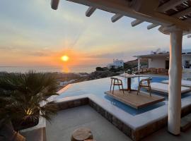 Nomia Sunset Suites Mykonos, luxury hotel in Tagou