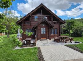 Holzhaus am Silbersee, bungalow en Frielendorf