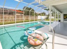 ELEVATED - Four Bed Family Friendly Pool