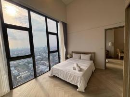 Ramada素坤逸87巷高层两房一厅, apartment in Bangkok