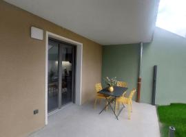 Appartement avec terrasse LO du Lac - Paladru, hébergement à Paladru