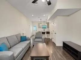 Alto M5 Marvelous 2bd,25bth Wpool Acc