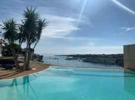 Casa sul mare con piscina