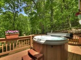 Goldfinch Rustic - Retreat w Hot Tub& Fire Pit