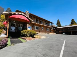 Alpine Lodge, motel in Mount Shasta