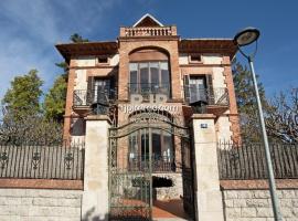 Casa Cristina 1933: Centellas'ta bir tatil evi