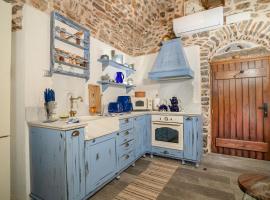Byzantine Home in the Castle, casa de campo em Mest&aacute;