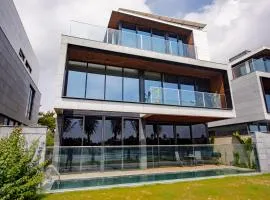 LUXURY VILLA with 5 BEDROOMS RIVER VIEW