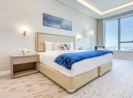 Palm Tower Stylish Studio02 with Sea View Infinity Pool