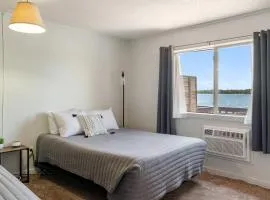 Fife Lake Lodge 2BR Loft with Kitchen & Lake Views