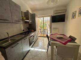 Casa Sophie, holiday home in Oristano