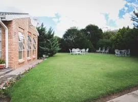 Khol Newman Bed and Breakfast