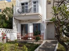 La Casa Nostra - family oriented house in quiet area
