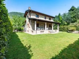 Villa Vittoriano - Surrounded By Nature - Happy Rentals