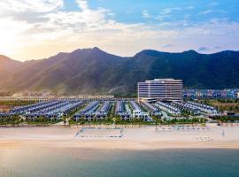 Wyndham Garden Sonasea Van Don, hotel v destinaci Cái Rồng