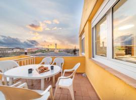 Cozy & beautiful villa، فندق مع موقف سيارات في Monreal de Ariza