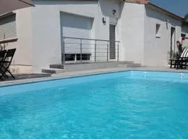 Villa Les Camélias avec piscinie