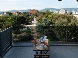 Penthouse Rooms Marigliano - Eleganza sopra le nuvole, bed & breakfast a Marigliano