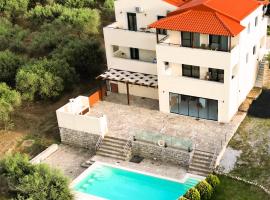 Elarchon Villa Private Pool, hotel cu piscine din  Episkopi (Chania)