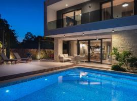 Villa Maria Luisa, viešbutis Puloje